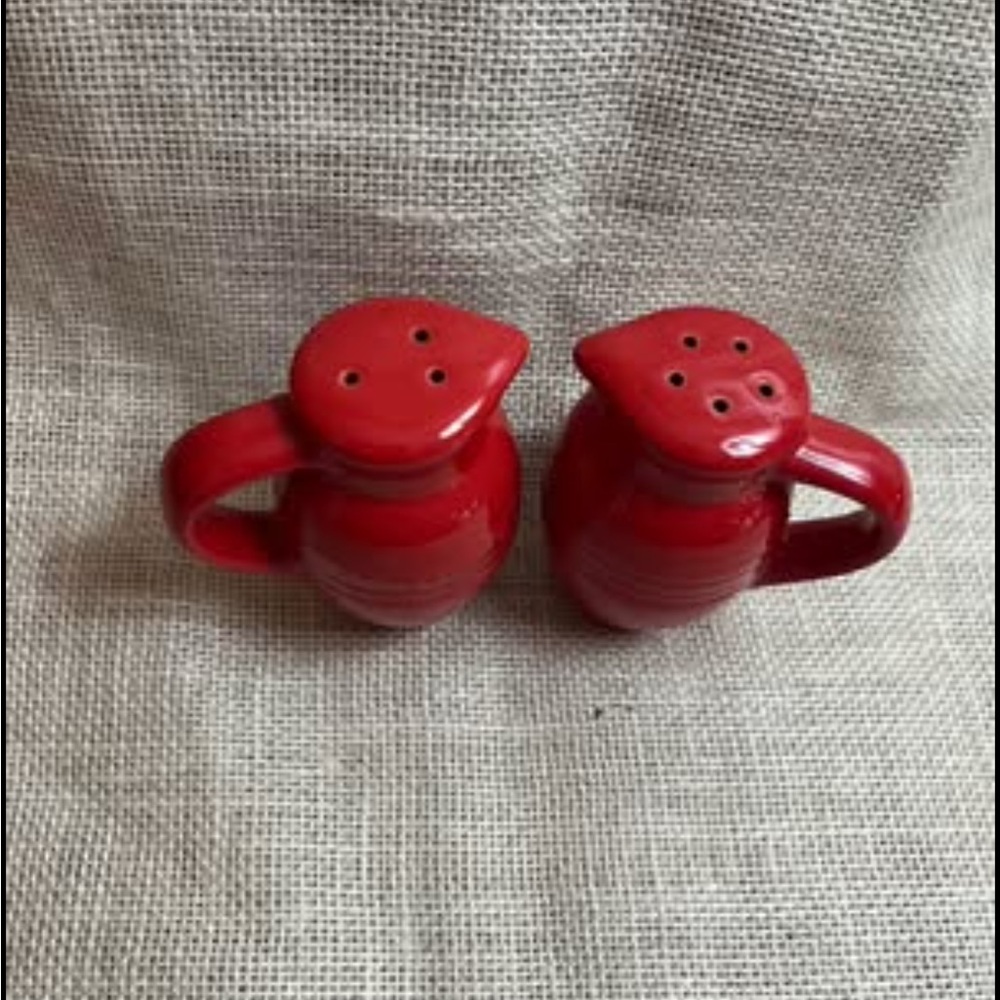 Le Creuset Salt and Pepper Shakers - Picture 3 of 4